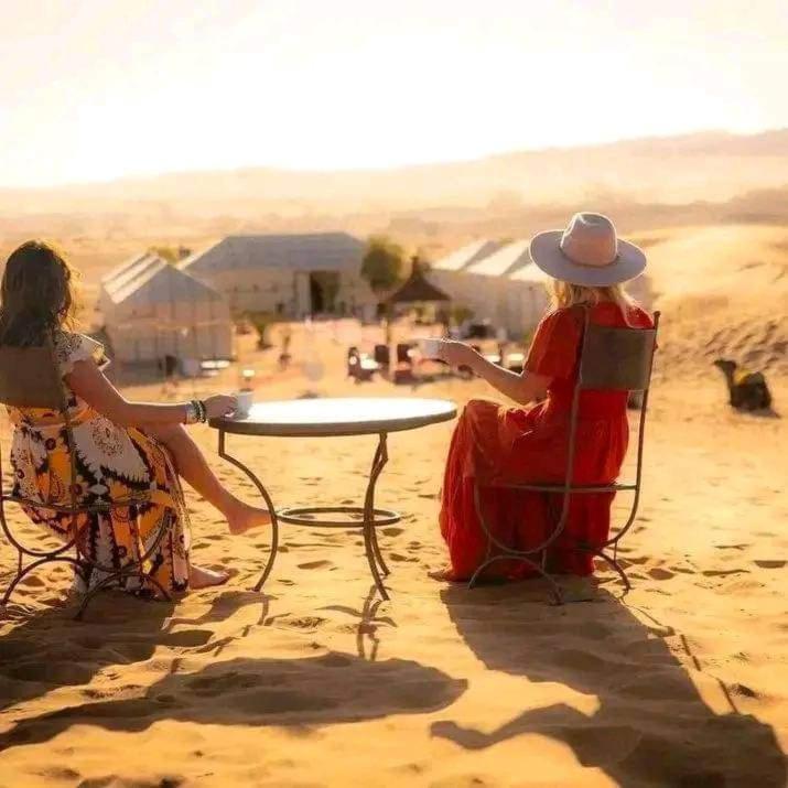 Bivouac Camel Trips Hotel Merzouga Exterior photo